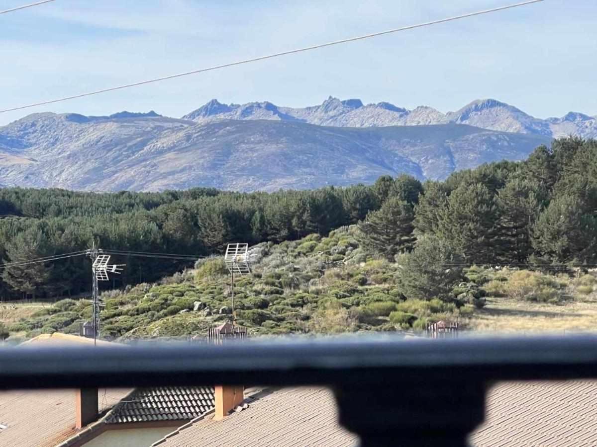 La Nava De Gredos Acogedor Piso Con Vistas Apartment Navarredonda de Gredos Exterior foto